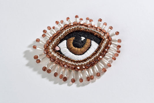 Brooch Rust Brown Eye